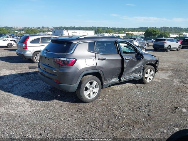 2022 Jeep Compass Latitude 4x4 მანქანა იყიდება აუქციონზე, vin: 3C4NJDBB8NT178757, აუქციონის ნომერი: 45973273