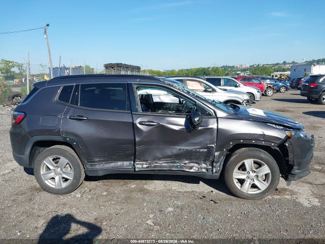2022 Jeep Compass Latitude 4x4 მანქანა იყიდება აუქციონზე, vin: 3C4NJDBB8NT178757, აუქციონის ნომერი: 45973273