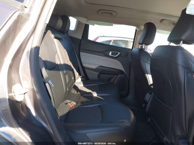 2022 Jeep Compass Latitude 4x4 მანქანა იყიდება აუქციონზე, vin: 3C4NJDBB8NT178757, აუქციონის ნომერი: 45973273