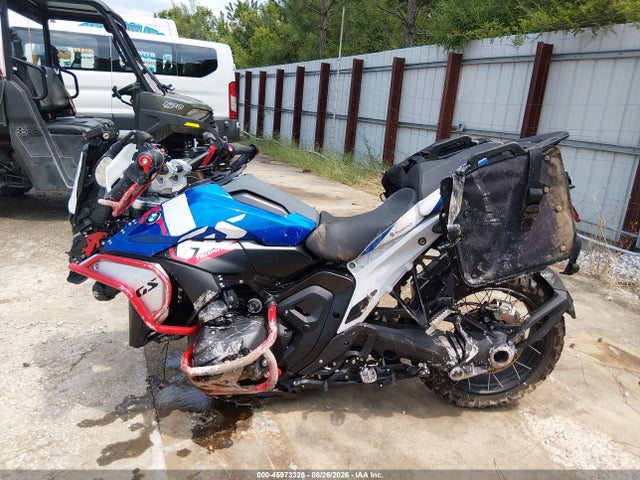 2025 Bmw R 1300 Gs მანქანა იყიდება აუქციონზე, vin: WB10M2309S6L52356, აუქციონის ნომერი: 45973326