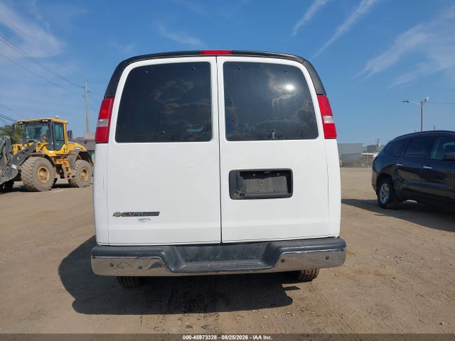 Продажа на аукционе авто 2020 Chevrolet Express Passenger Rwd 3500 Extended Wheelbase Lt, vin: 1GAZGPFGXL1116684, номер лота: 45973328
