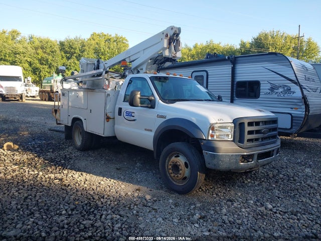 Auction sale of the 2006 Ford F-450 Chassis Xl/xlt, vin: 1FDXF46P96EA20389, lot number: 45973333