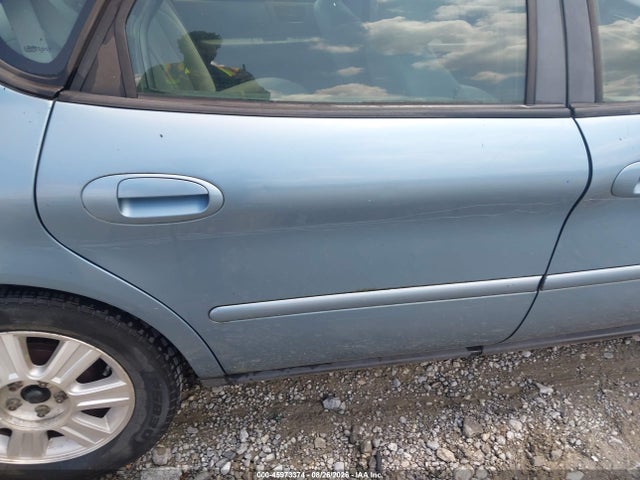 45973374 :رقم المزاد ، 1FAFP53UX5A244375 vin ، 2005 Ford Taurus Se مزاد بيع