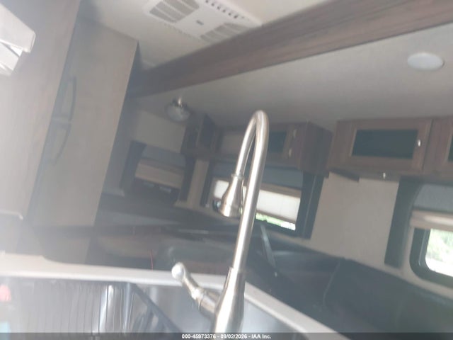 45973376 :رقم المزاد ، 4X4TRLE28JZ155529 vin ، 2018 Forest River Rockwood 2909 Ws مزاد بيع