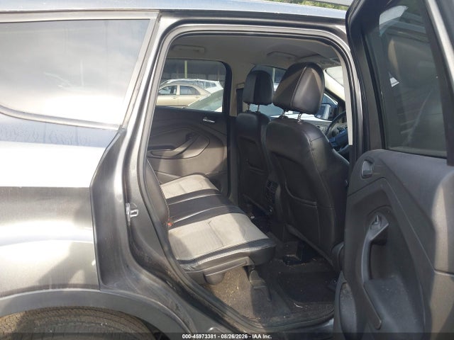 Продажа на аукционе авто 2017 Ford Escape Se, vin: 1FMCU9GD4HUC01172, номер лота: 45973381