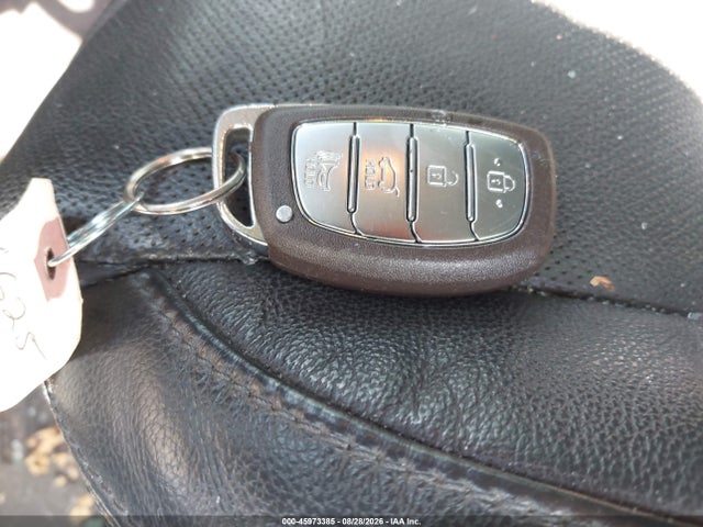 45973385 :رقم المزاد ، KM8J3CA26GU163778 vin ، 2016 Hyundai Tucson Limited مزاد بيع