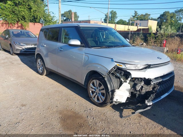Auction sale of the 2020 Kia Soul Lx, vin: KNDJ23AU9L7100823, lot number: 45973400