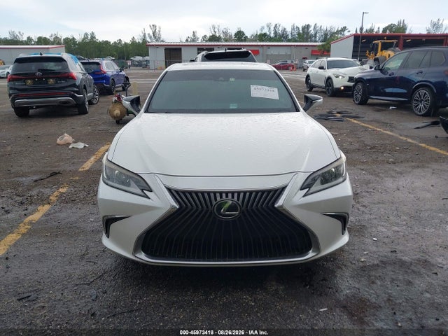 45973418 :رقم المزاد ، 58ABZ1B19KU009662 vin ، 2019 Lexus Es 350 مزاد بيع
