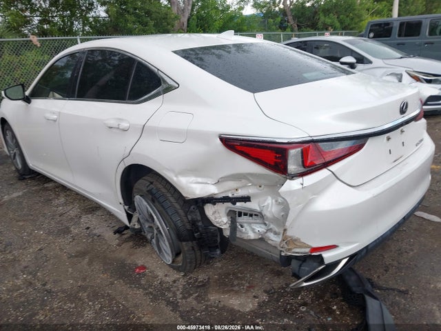 45973418 :رقم المزاد ، 58ABZ1B19KU009662 vin ، 2019 Lexus Es 350 مزاد بيع