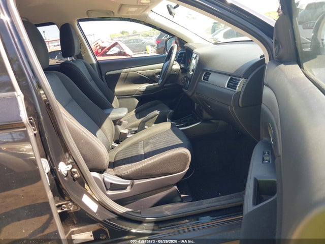 Продаж на аукціоні авто 2017 Mitsubishi Outlander Es, vin: JA4AZ2A34HZ006593, номер лоту: 45973473