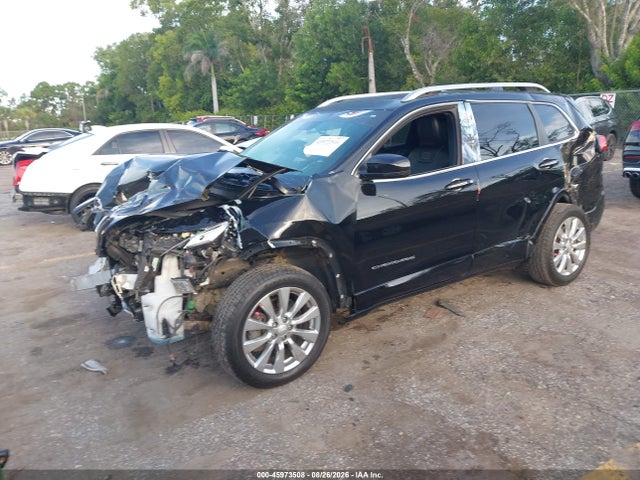 45973508 :رقم المزاد ، 1C4PJMJS6HW634795 vin ، 2017 Jeep Cherokee Overland 4x4 مزاد بيع