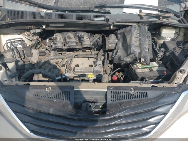 Aukcja sprzedaży 2011 Toyota Sienna Le V6, vin: 5TDKK3DCXBS023987, numer aukcji: 45973541