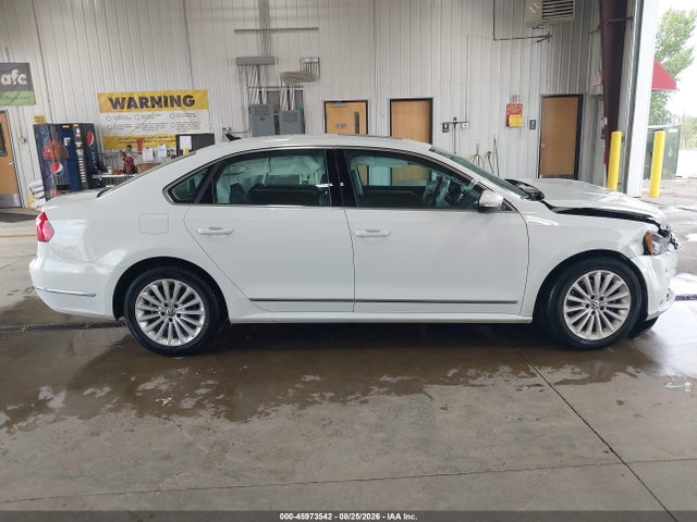 Aukcja sprzedaży 2017 Volkswagen Passat 1.8t Se, vin: 1VWBT7A38HC030002, numer aukcji: 45973542