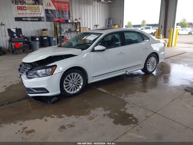 Aukcja sprzedaży 2017 Volkswagen Passat 1.8t Se, vin: 1VWBT7A38HC030002, numer aukcji: 45973542