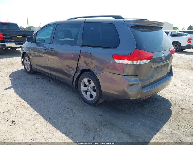 Продаж на аукціоні авто 2011 Toyota Sienna Le V6, vin: 5TDKK3DC9BS157342, номер лоту: 45973543