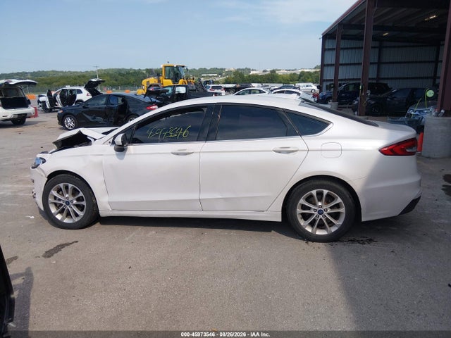45973546 :رقم المزاد ، 3FA6P0HD5KR283792 vin ، 2019 Ford Fusion Se مزاد بيع