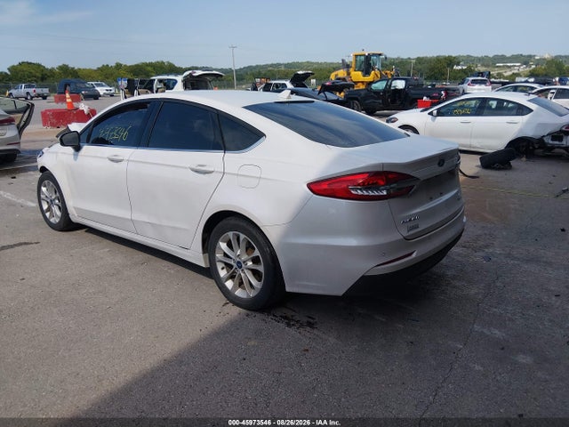 45973546 :رقم المزاد ، 3FA6P0HD5KR283792 vin ، 2019 Ford Fusion Se مزاد بيع