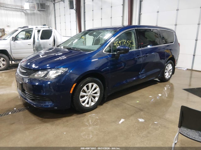 45973552 :رقم المزاد ، 2C4RC1DG9HR517794 vin ، 2017 Chrysler Pacifica Touring مزاد بيع