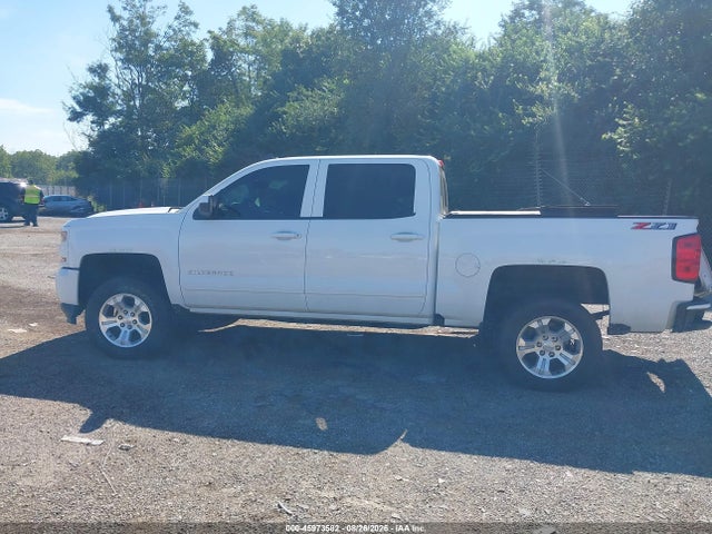 2018 Chevrolet Silverado 1500 2lt მანქანა იყიდება აუქციონზე, vin: 3GCUKREC6JG472106, აუქციონის ნომერი: 45973582