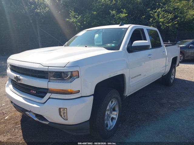2018 Chevrolet Silverado 1500 2lt მანქანა იყიდება აუქციონზე, vin: 3GCUKREC6JG472106, აუქციონის ნომერი: 45973582