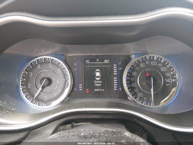Продажа на аукционе авто 2015 Chrysler 200 Limited, vin: 1C3CCCAB7FN552150, номер лота: 45973587