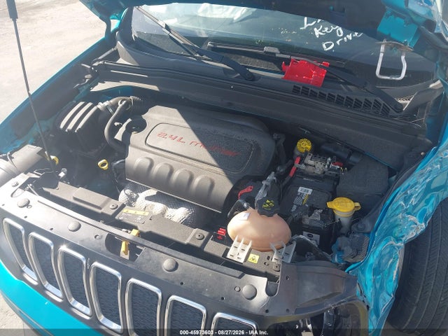 45973603 :رقم المزاد ، ZACNJABB4LPL25589 vin ، 2020 Jeep Renegade Latitude Fwd مزاد بيع