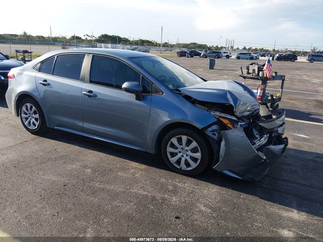 2022 Toyota Corolla Le მანქანა იყიდება აუქციონზე, vin: 5YFEPMAE2NP370141, აუქციონის ნომერი: 45973673