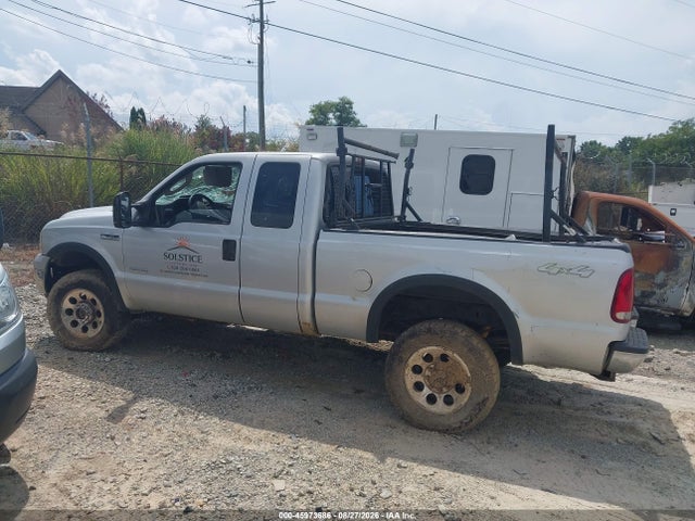 45973686 :رقم المزاد ، 1FTWX31P76EC87741 vin ، 2006 Ford F-350 Lariat/xl/xlt مزاد بيع