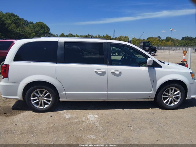 2018 Dodge Grand Caravan Sxt მანქანა იყიდება აუქციონზე, vin: 2C4RDGCG0JR266011, აუქციონის ნომერი: 45973694