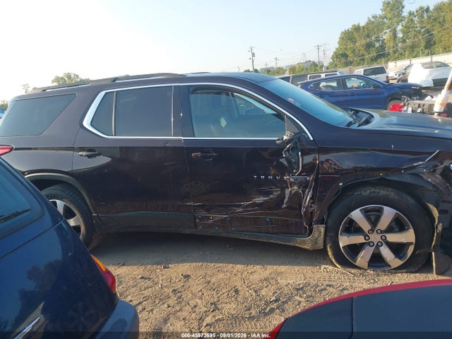 Продажа на аукционе авто 2021 Chevrolet Traverse Awd Lt Leather, vin: 1GNEVHKW2MJ180449, номер лота: 45973695