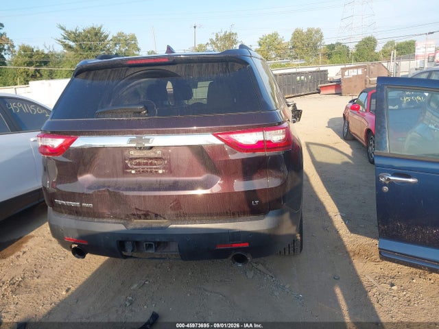 Продажа на аукционе авто 2021 Chevrolet Traverse Awd Lt Leather, vin: 1GNEVHKW2MJ180449, номер лота: 45973695