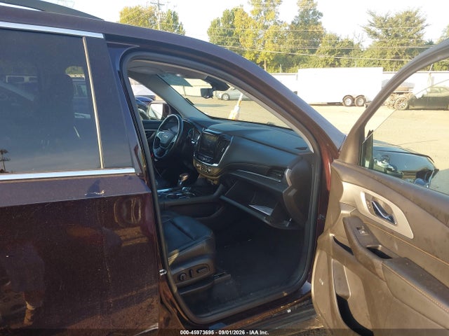 Продажа на аукционе авто 2021 Chevrolet Traverse Awd Lt Leather, vin: 1GNEVHKW2MJ180449, номер лота: 45973695