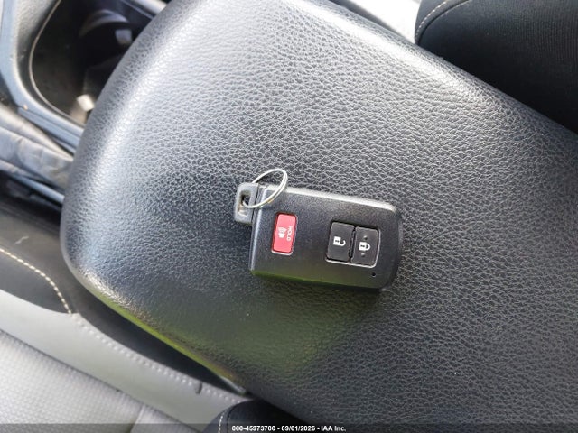 Aukcja sprzedaży 2018 Toyota Rav4 Hybrid Xle, vin: JTMRJREVXJD192860, numer aukcji: 45973700