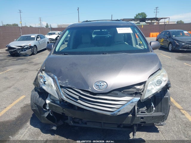 Aukcja sprzedaży 2012 Toyota Sienna Xle V6 8 Passenger, vin: 5TDYK3DCXCS231895, numer aukcji: 45973723