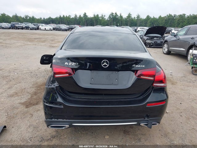 2020 Mercedes-benz A 220 4matic მანქანა იყიდება აუქციონზე, vin: WDD3G4FB0LW037999, აუქციონის ნომერი: 45973757