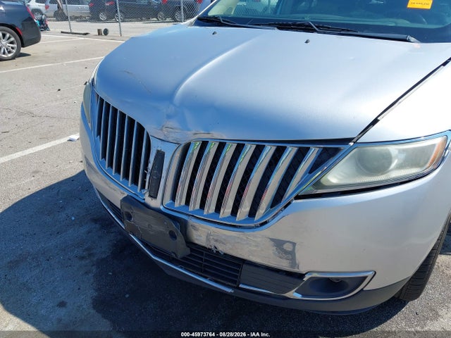 Продажа на аукционе авто 2011 Lincoln Mkx, vin: 2LMDJ8JK5BBJ01937, номер лота: 45973764