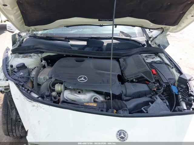 2018 Mercedes-benz Cla 250 მანქანა იყიდება აუქციონზე, vin: WDDSJ4EB0JN526131, აუქციონის ნომერი: 45973796