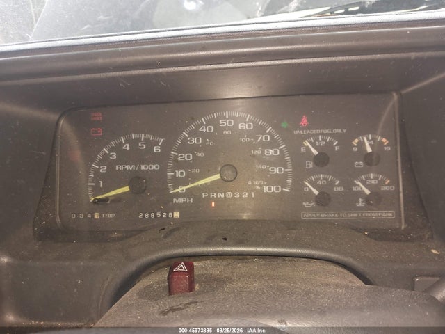 1997 Chevrolet K1500 Fleetside მანქანა იყიდება აუქციონზე, vin: 1GCEK14R7VZ207308, აუქციონის ნომერი: 45973885