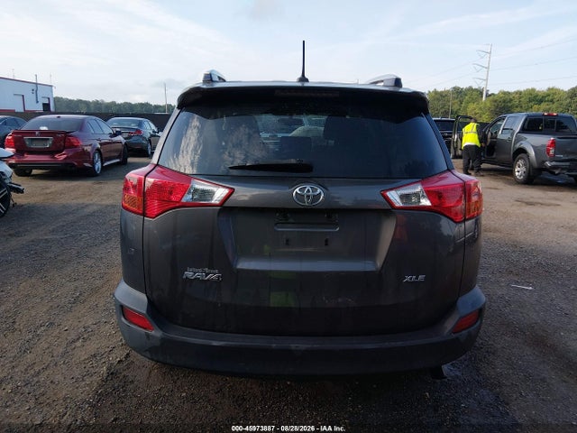 Продажа на аукционе авто 2015 Toyota Rav4 Xle, vin: JTMWFREV8FJ042310, номер лота: 45973887