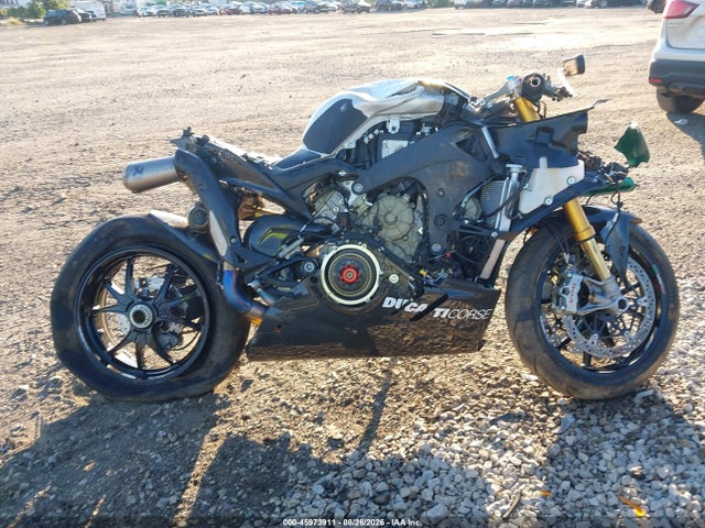Продажа на аукционе авто 2024 Ducati Panigale V4 R, vin: ZDMDAGZW5RB007501, номер лота: 45973911