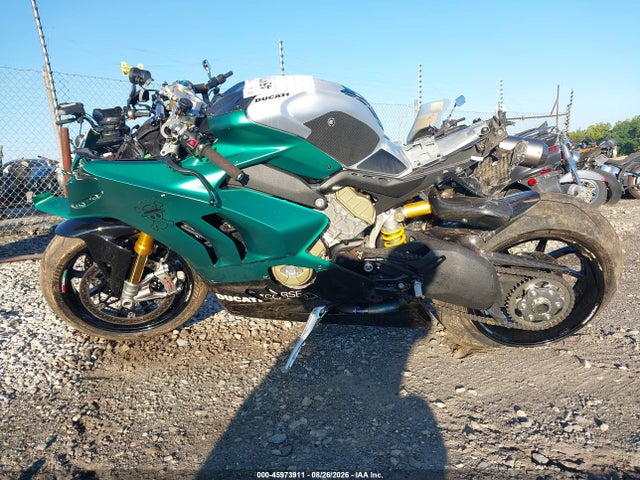 Продажа на аукционе авто 2024 Ducati Panigale V4 R, vin: ZDMDAGZW5RB007501, номер лота: 45973911