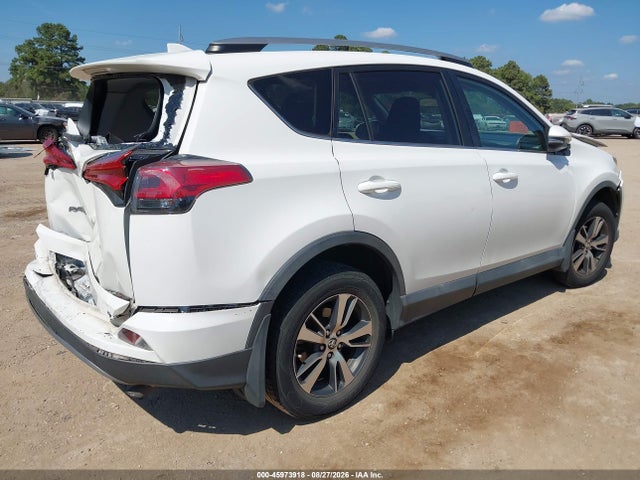 45973918 :رقم المزاد ، 2T3WFREV4JW492255 vin ، 2018 Toyota Rav4 Xle مزاد بيع