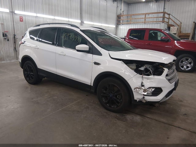 Продаж на аукціоні авто 2018 Ford Escape Se, vin: 1FMCU9GDXJUC11789, номер лоту: 45973931