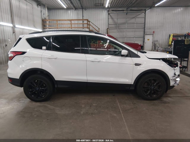 Продаж на аукціоні авто 2018 Ford Escape Se, vin: 1FMCU9GDXJUC11789, номер лоту: 45973931