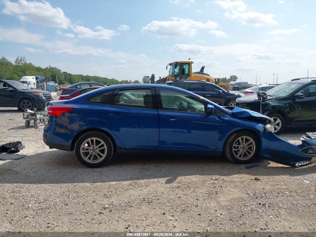 45973957 :رقم المزاد ، 1FADP3F27JL222077 vin ، 2018 Ford Focus Se مزاد بيع