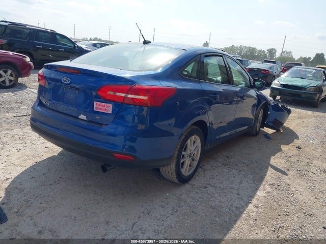 45973957 :رقم المزاد ، 1FADP3F27JL222077 vin ، 2018 Ford Focus Se مزاد بيع