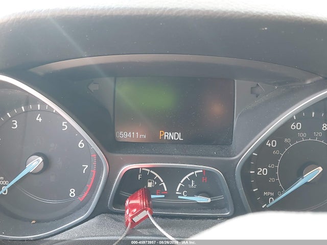 45973957 :رقم المزاد ، 1FADP3F27JL222077 vin ، 2018 Ford Focus Se مزاد بيع