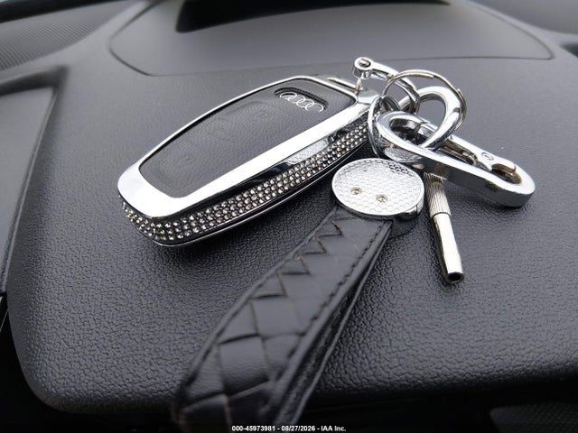 Продаж на аукціоні авто 2026 Audi Rs 3 Tfsi Quattro S Tronic, vin: WUAGWDGY9TA910263, номер лоту: 45973981
