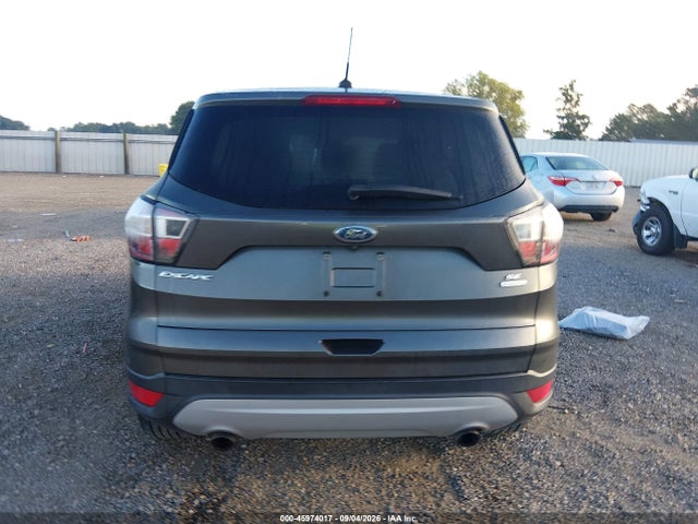 Продажа на аукционе авто 2017 Ford Escape Se, vin: 1FMCU0G90HUB05577, номер лота: 45974017
