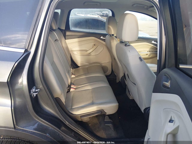 Продажа на аукционе авто 2017 Ford Escape Se, vin: 1FMCU0G90HUB05577, номер лота: 45974017